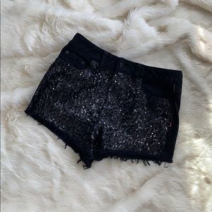 💎 Sparkly high waisted PINK jean shorts 💎